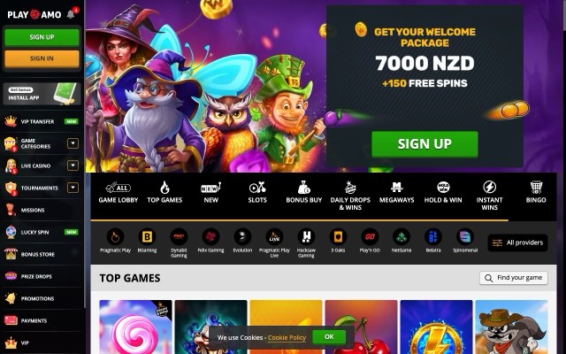 PlayAmo online casino homepage screenshot